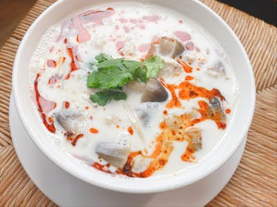 Barnrau Thai Halal Cuisine by null