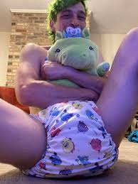 Cute diaperboy his diaper jpg x Diaper boy