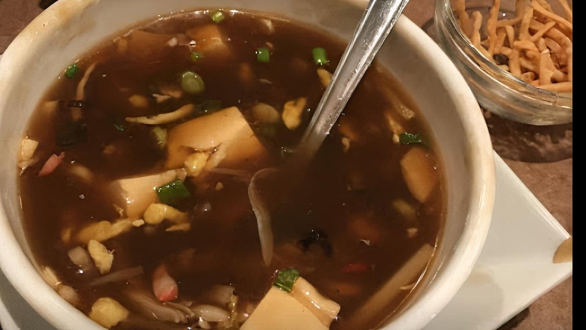 Maui Restaurant by null