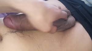 Este moreno me dio duro le di su rusa mamada morenazo de pene grande jpg x Pene grande