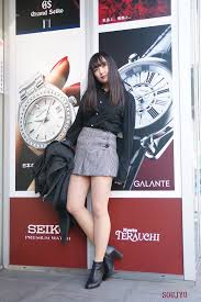 街撮 ミニ|街撮り ミニスカナース | TikTok