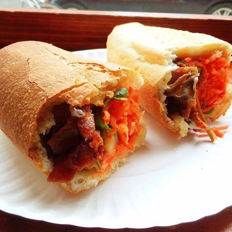 Banhmigos by null