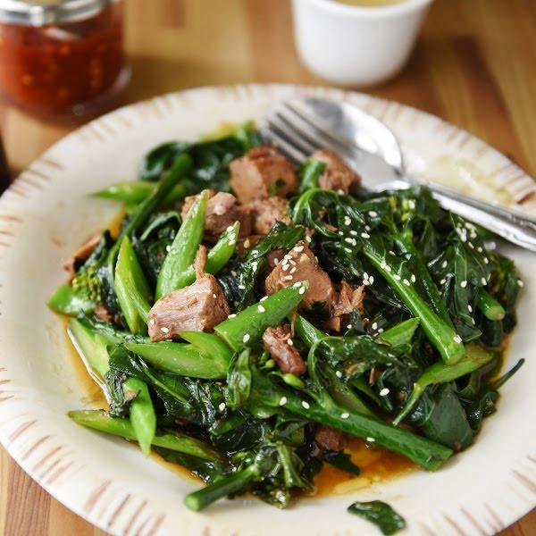 Mission Chinese Food by null