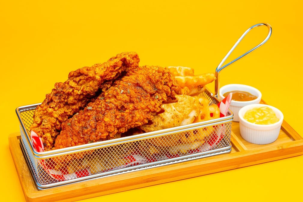 Yummy's Hot Chicken by null