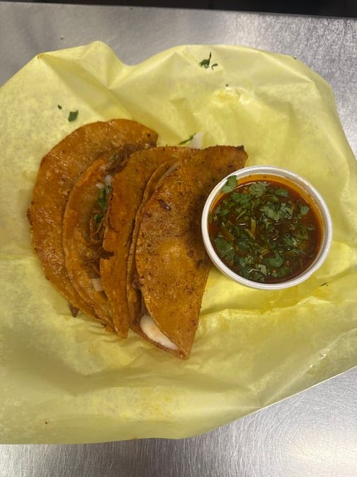 ALMANSITA’S by null