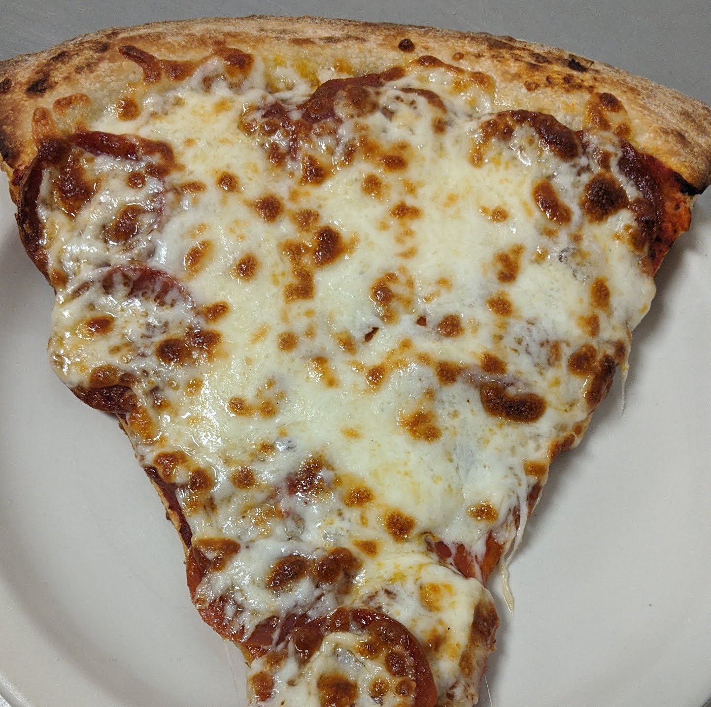 Free Wheeler Pizza by null