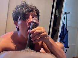 Tiny cock blowjob jpg x Pompino ad cazzo