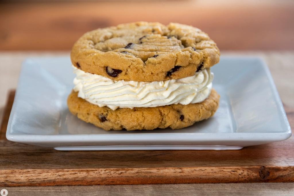 Ludger's Bavarian Cakery by null