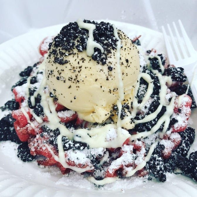 Fun-Diggity Funnel-Cakes by null