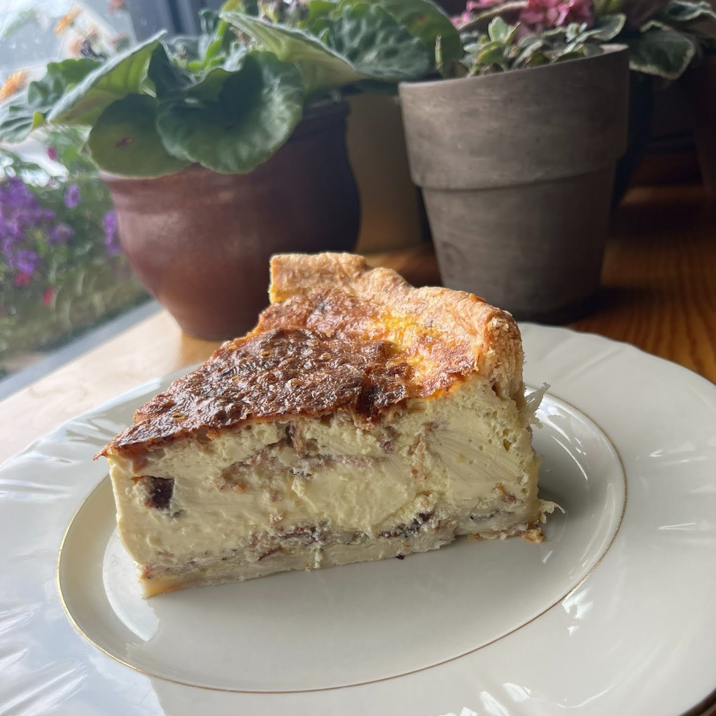 Leila Bakery & Cafe by null