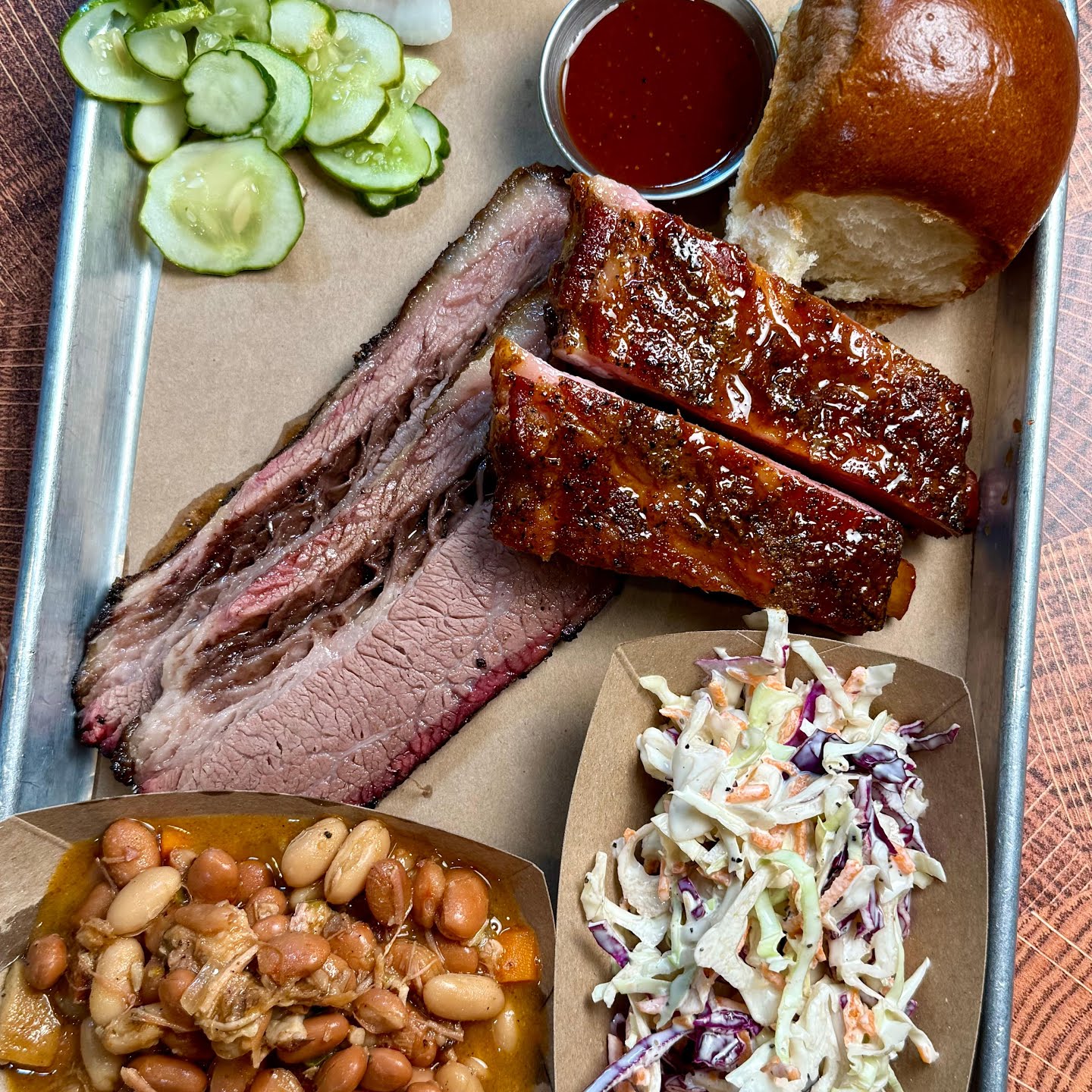 Heads and Tails Barbecue by null