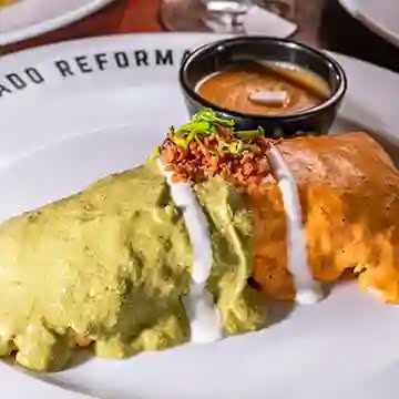 Mercado Reforma by null