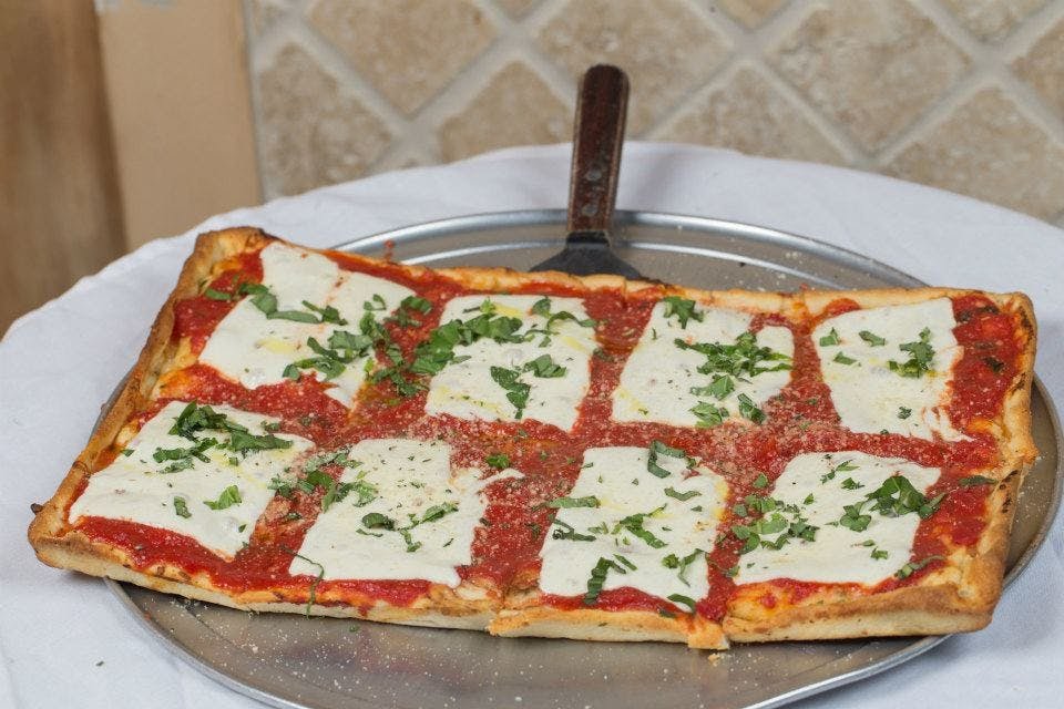 Guido’s Restaurant and Pizzeria by null