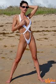 Hot girls at the beach vol jpg x Xxx beach