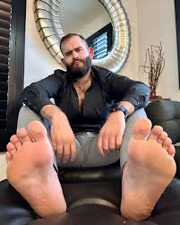 Gay foot worship and feet porn jpg x Gay feet