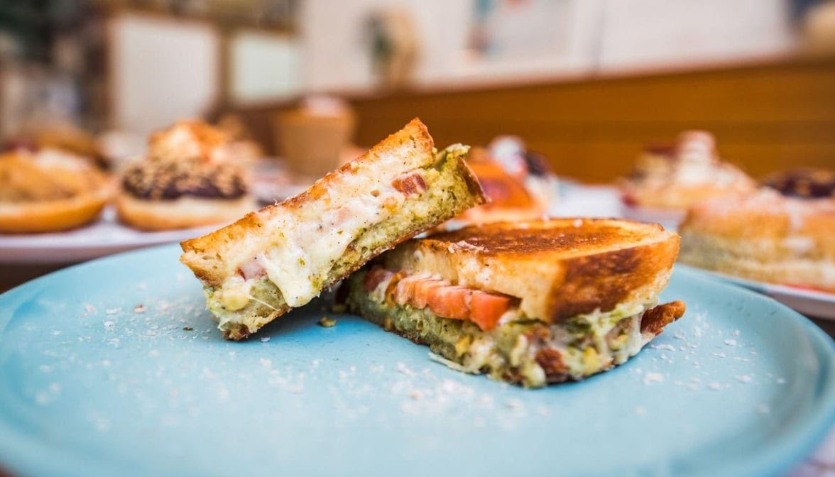 Bistro Morgan by null