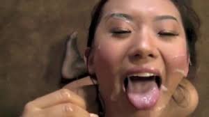 Wow tout le sperme qu il a pompé en moi a laissé dégoulinant jpg x Le sperme
