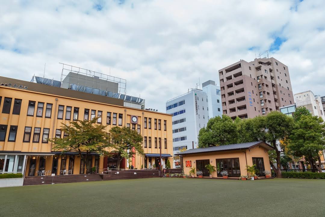 Kyoto International Manga Museum by Google