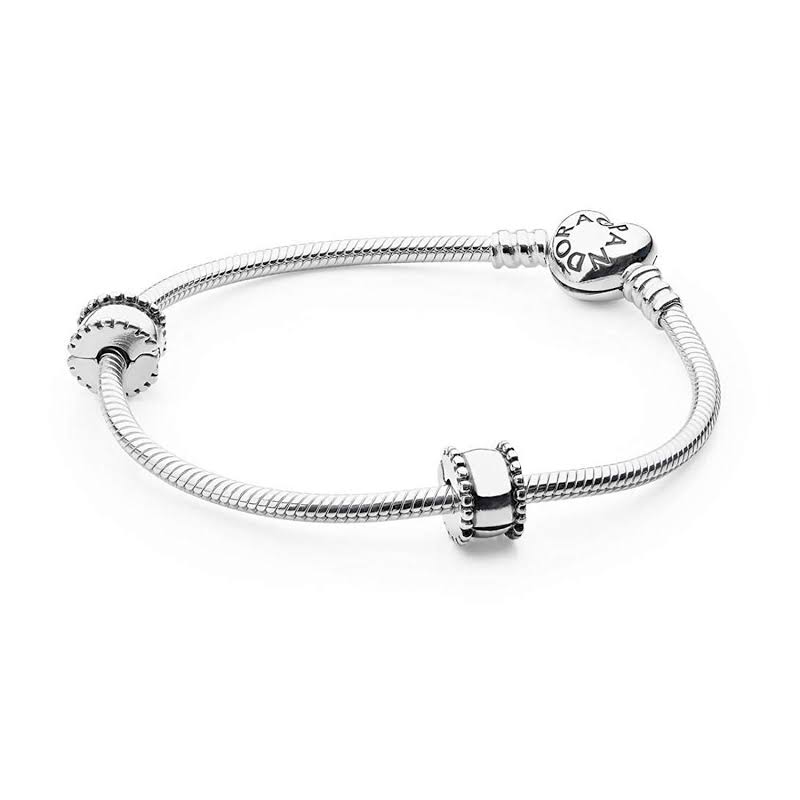 5700302440577 EAN - Pandora Iconic Heart Bracelet Gift Set, 7.1