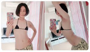 貧乳 おっぱい|虹村 かんな | みんなおっぱいおっきくなった？ってコメント多かったけど、安心してください。ちゃんと貧乳です(｀・ω・´)ｷﾘｯ #毎日かんにゃ  #毎日あへこ #競泳水着 #パルフェット #pharfaite #貧乳 | Instagram