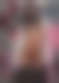 女装全裸露出投稿画像|女装子まゆが夜のうすぐらい公園で周りを気にしながら一枚ずつ服を脱いで全裸になって露出 - XVIDEOS.COM