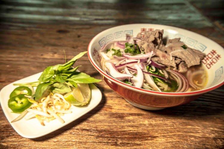 Ohho Noodles Market by null
