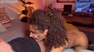 Una ragazza tettona fa un pompino intenso come non mai videos djav tube the best premium porn jpg x Ragazza fa un pompino