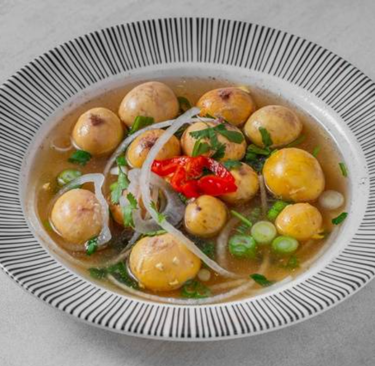 Phở Gà Vàng by null