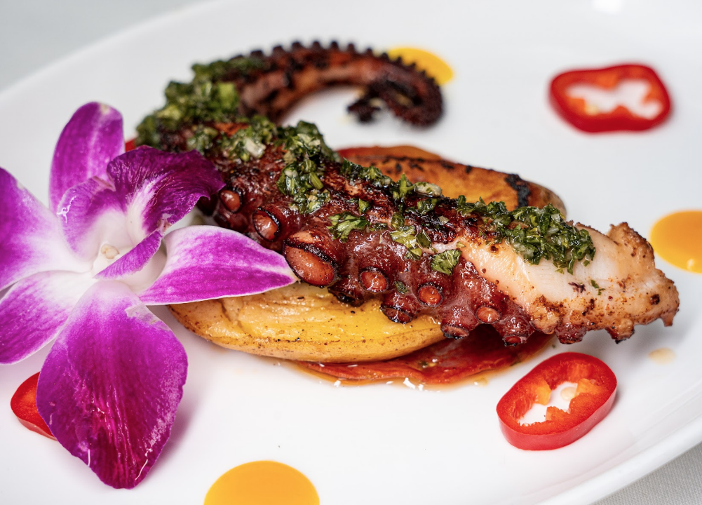 New Heights Restaurant by null