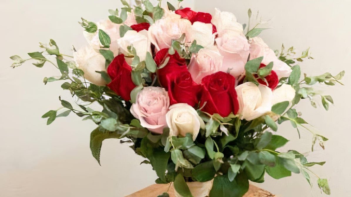 Flower Outlet & Gifts by null