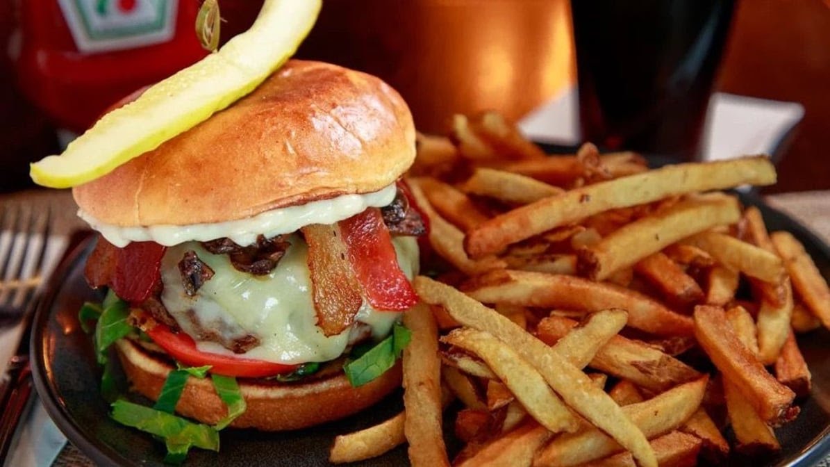 East Village Tavern by null