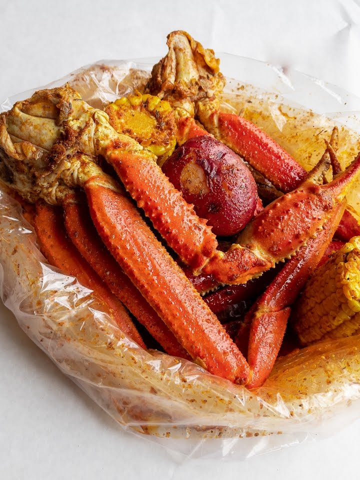 Two Fish Crab Shack by null