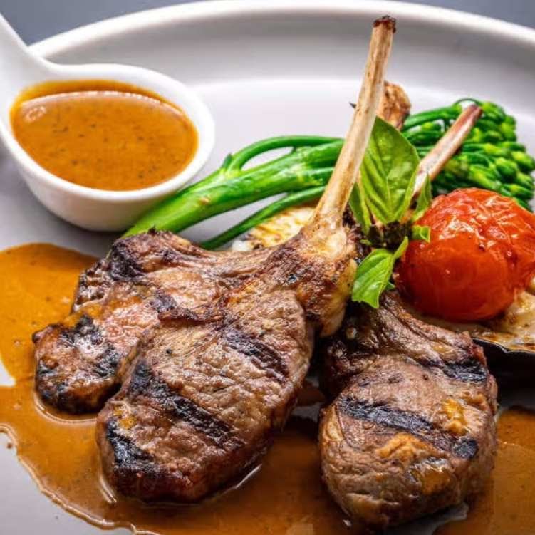 Tem Sib Eatery & Bar by null