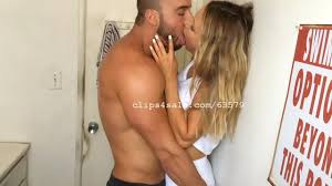 Tongue kiss jpg x Tongue kiss