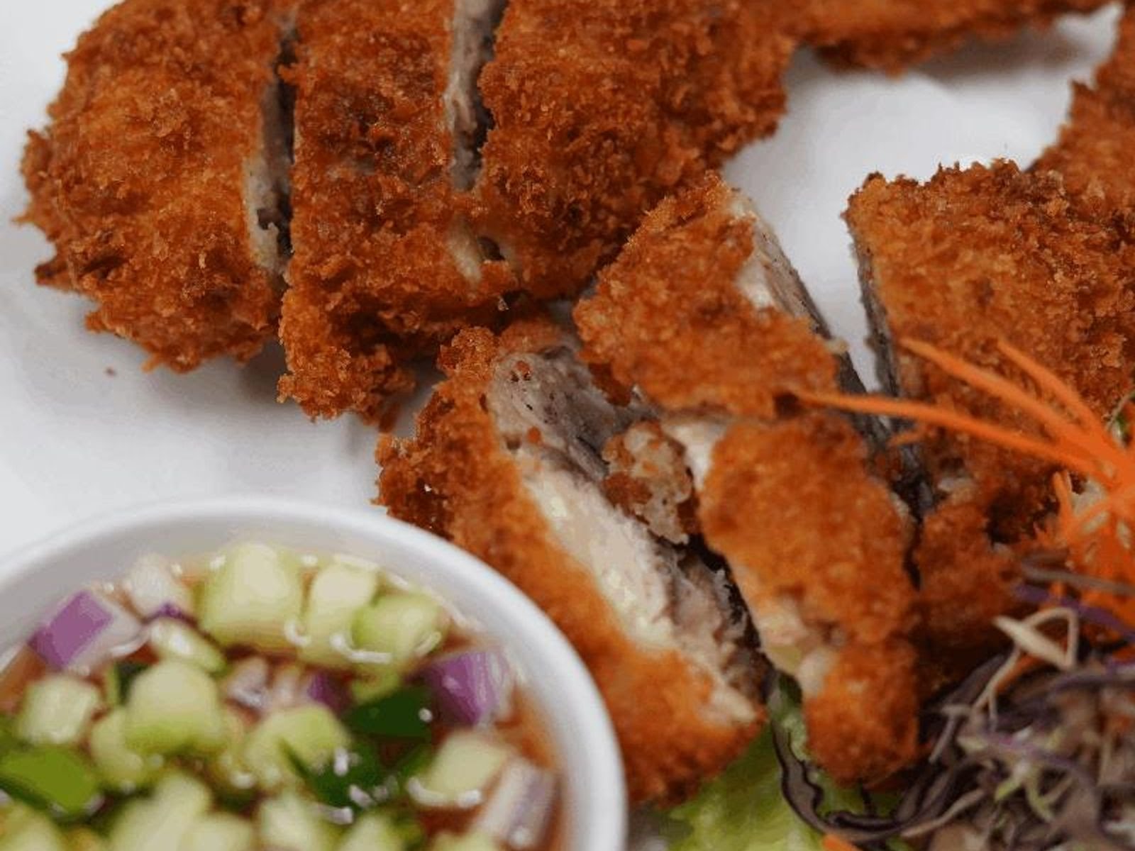 Dang's Thai Kitchen by null