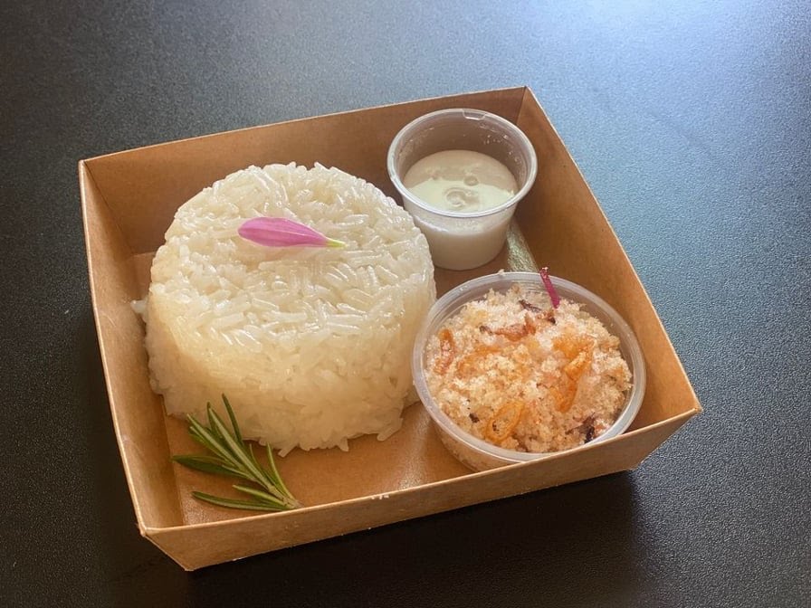 Rose La Moon Thai Food & Desserts by null
