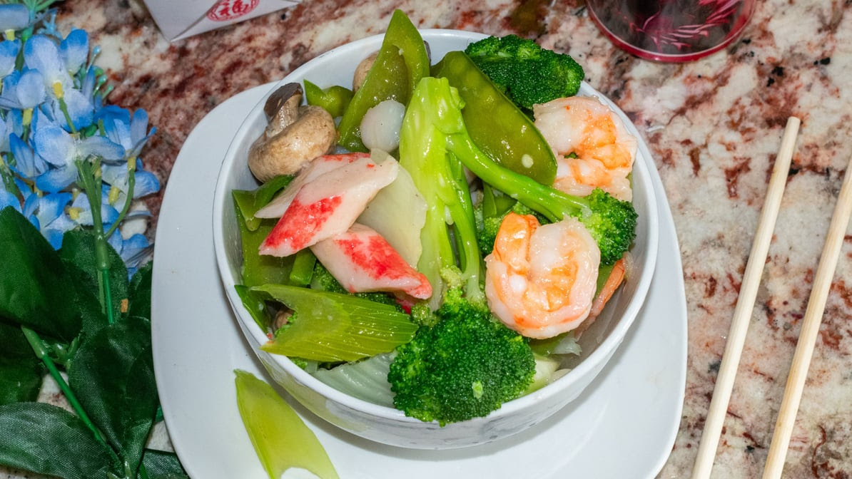 New china chinese restaurant by null