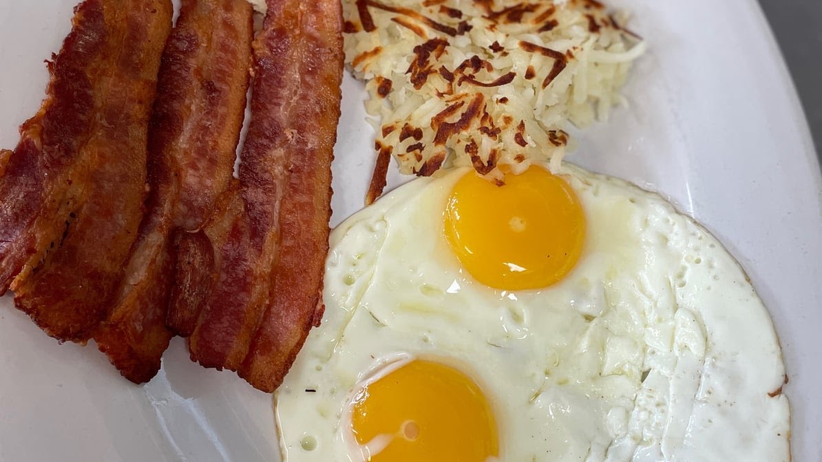 Boulevard Bistro by null