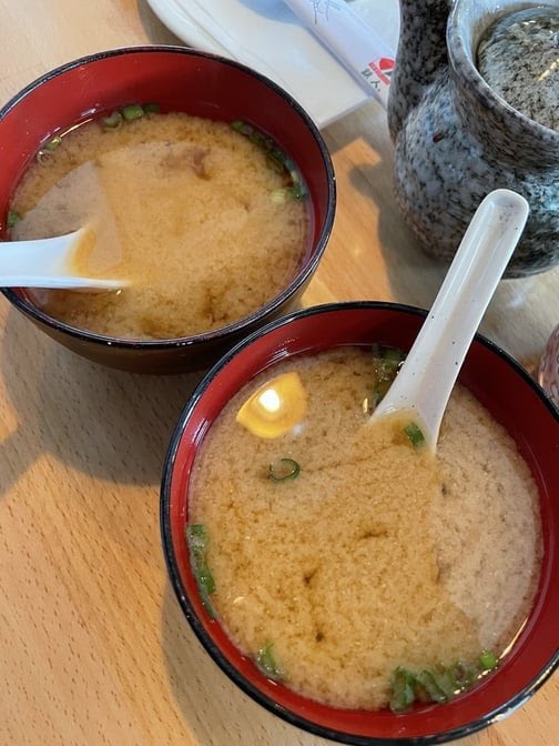 Mainichi Sushi by null