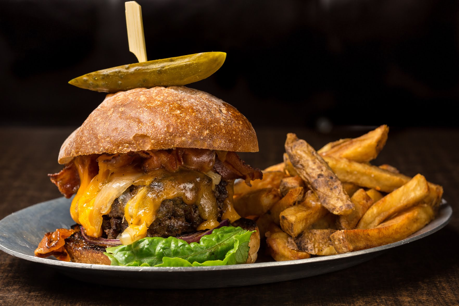 43 Bar & Grill by null