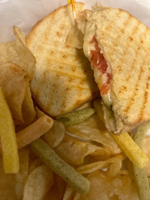 High Tide Daiquiris & Mimosas by null