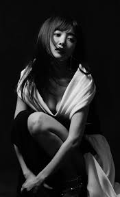 夏菜|夏菜「なんか懐かしい」完全ショートカットにイメチェン 「エモい髪型」「カッコイイ」と絶賛の声：中日スポーツ・東京中日スポーツ