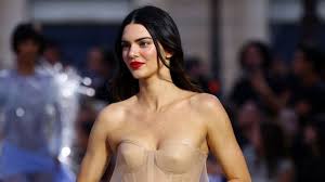 Kylie jenner nude onlyfans leak picture ioryxrnp jpg x Jenner tits