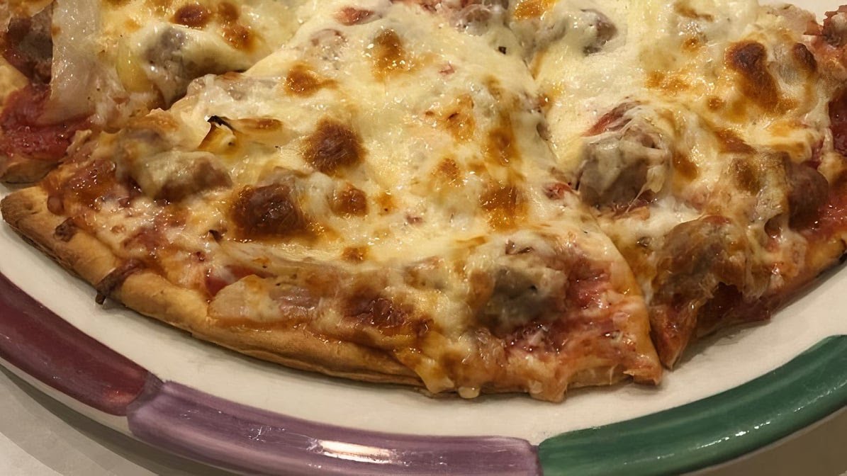 Pizza Capri Hyde Park by null
