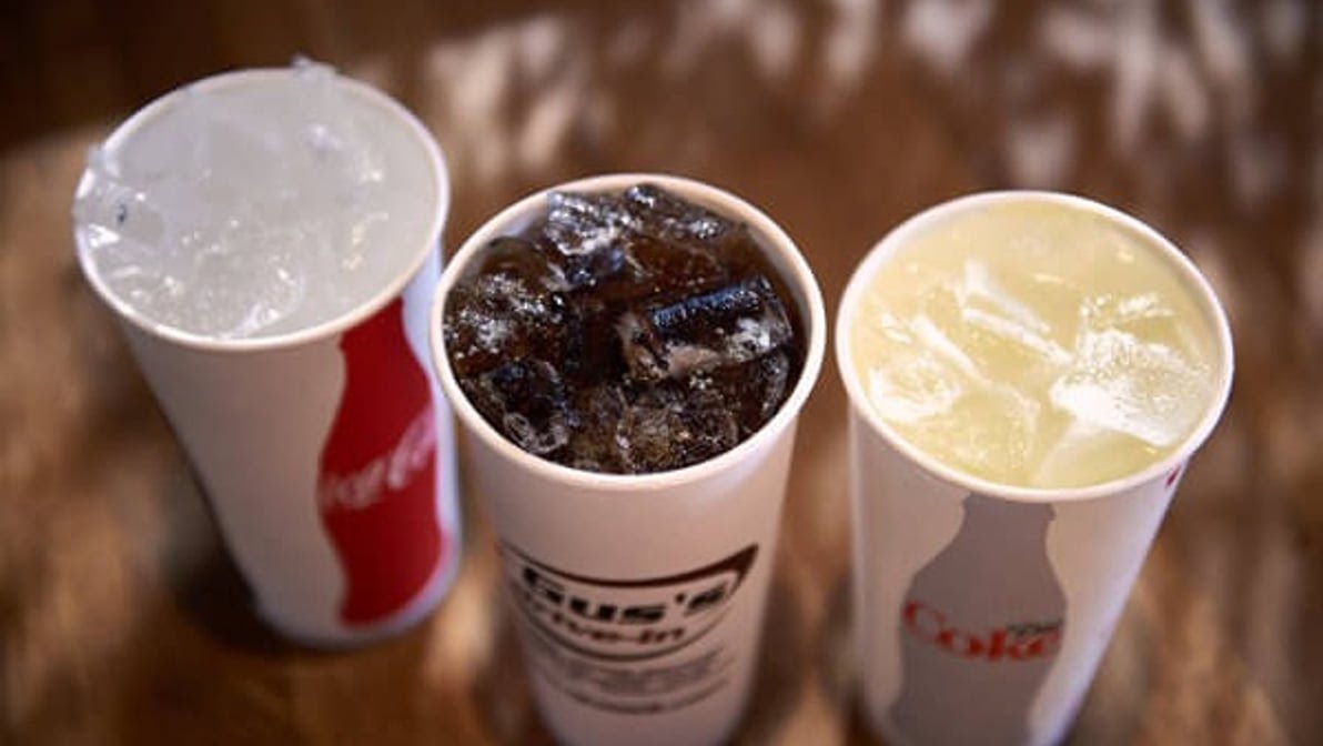 Gus's Drive-In by null