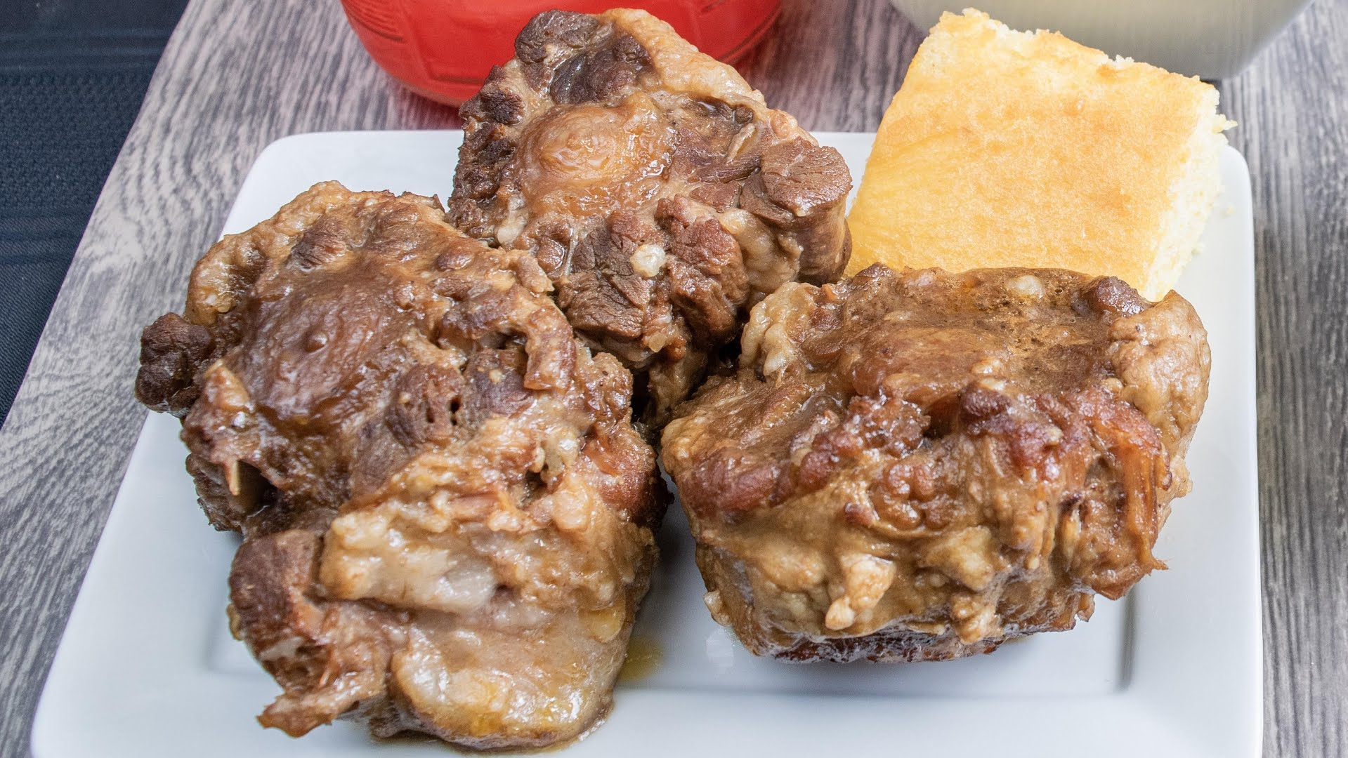 Central Kitchen by null