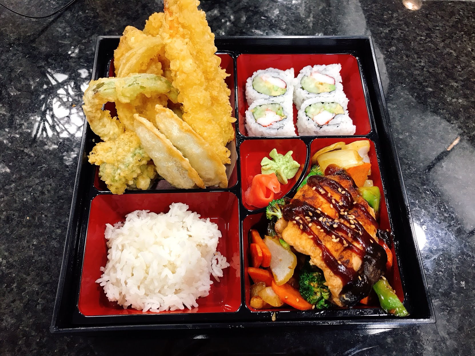 Bahdah Sushi by null