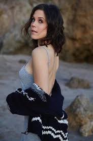 Babepedia search results for erin jpg x Erin krakow