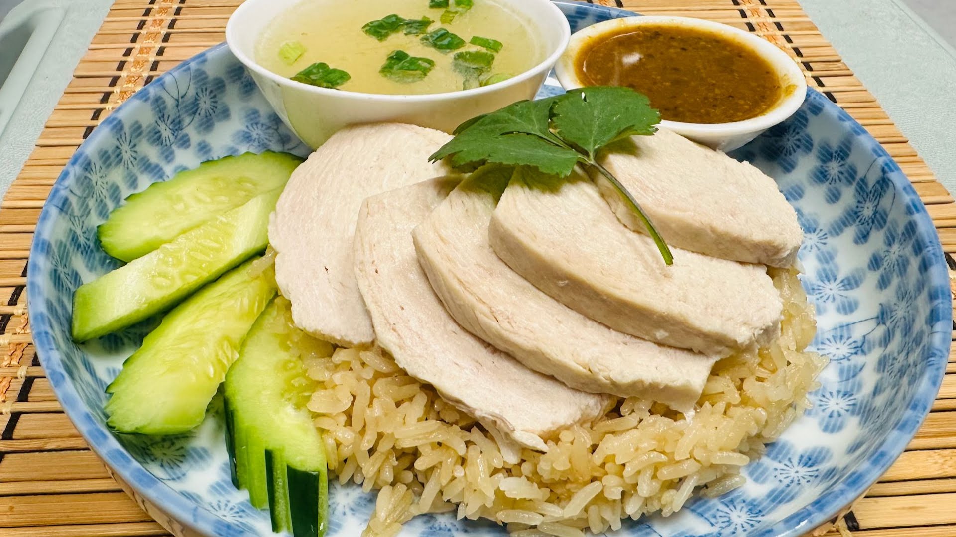 NN Thai Street Food by null