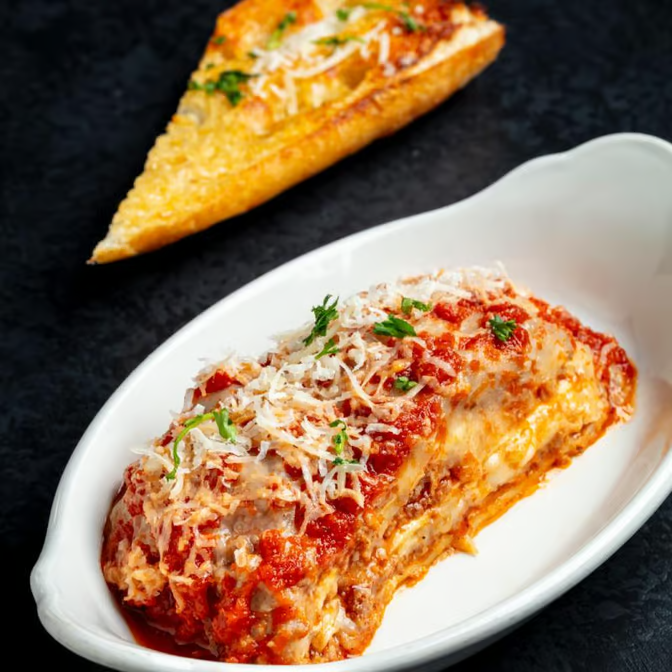 Bennett's Kitchen Bar Market by null